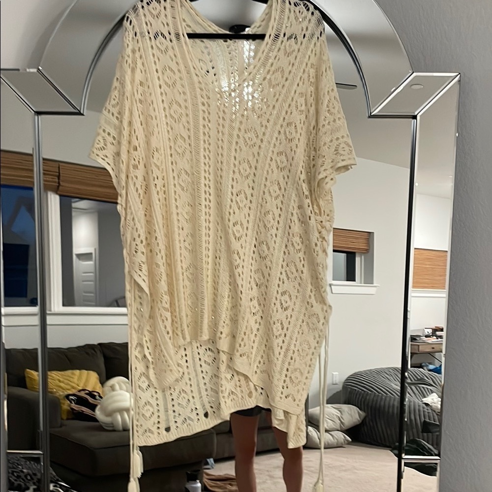 Trendy Boutique Cream Lace Cover-Up